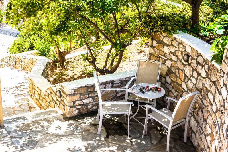 Blue Horizon Studios Skiathos Town Bagian luar foto